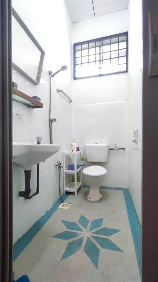 Pulai Field Aa Homestay Kangar Exteriér fotografie